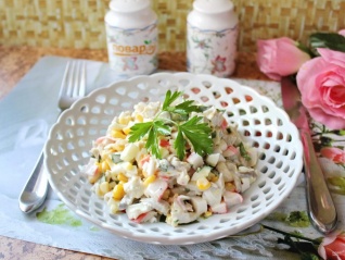 Салат Куриный с крабовыми палочками